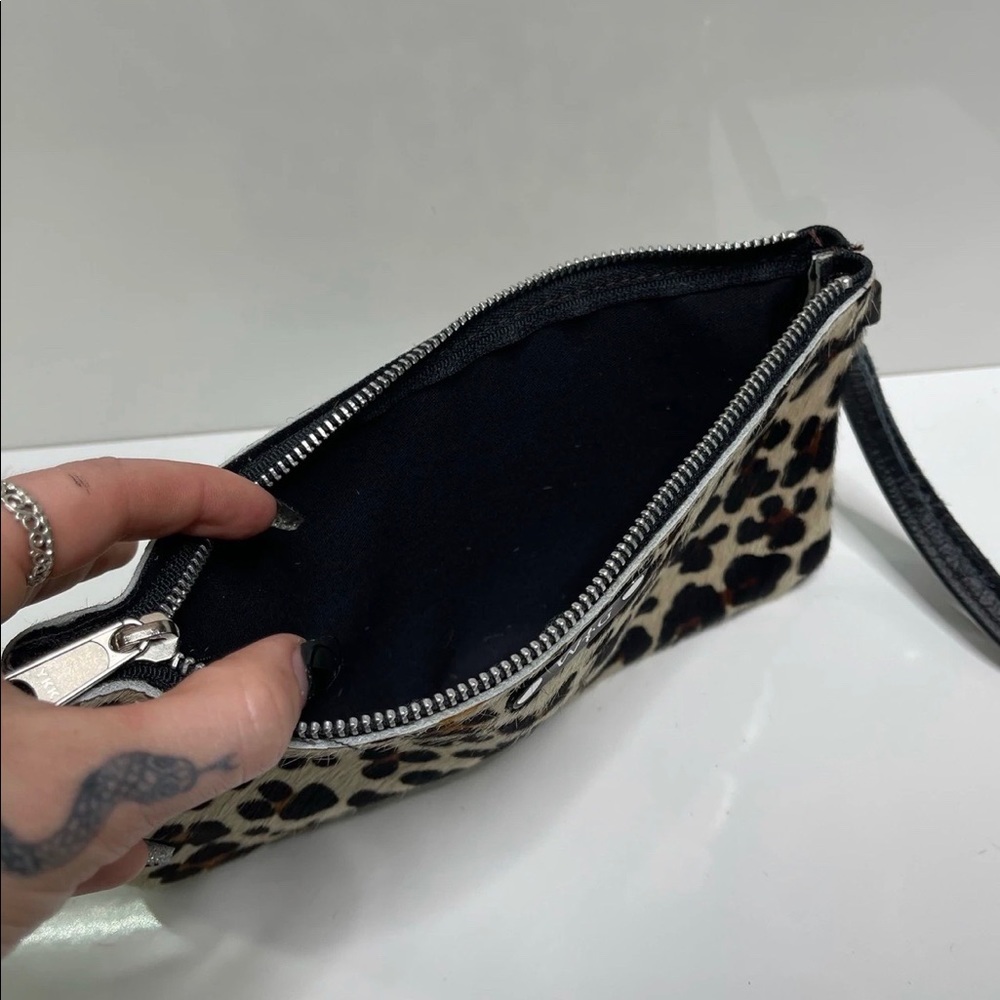 Wristlet - Picture 2 of 3